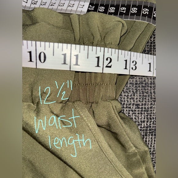 Gently Used: Women’s Small High-Stretch Joggers Pants (Small) - Picture 4 of 9